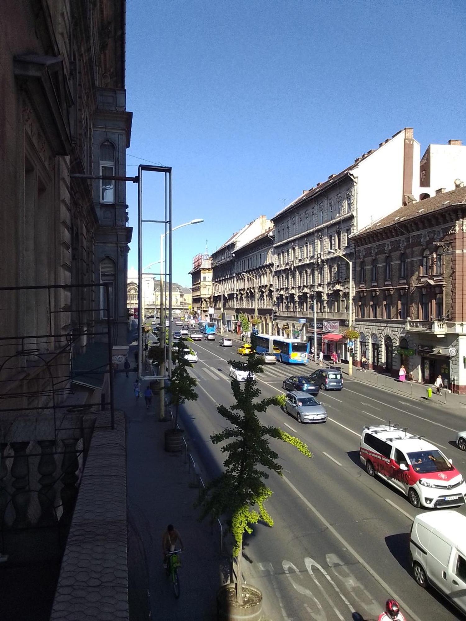 Viva Budapest Apartment Luaran gambar